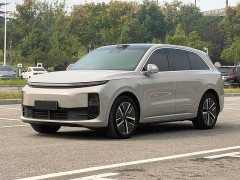 Li Auto L6 Max - ფოტო 1