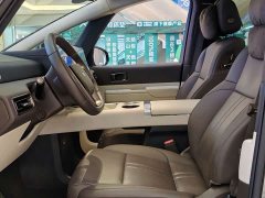 Li Auto Li Xiang MEGA Ultra - фото 10