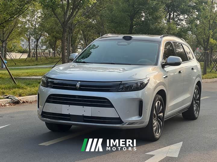 AITO M7 1.5T Intelligent Driving AWD Max 5-Seater
