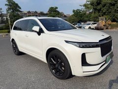 Li Auto ONE Extended Range 6-Seater - ფოტო 3