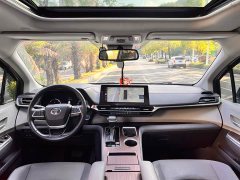 Toyota Sienna 2.5L Hybrid Luxury - ფოტო 9