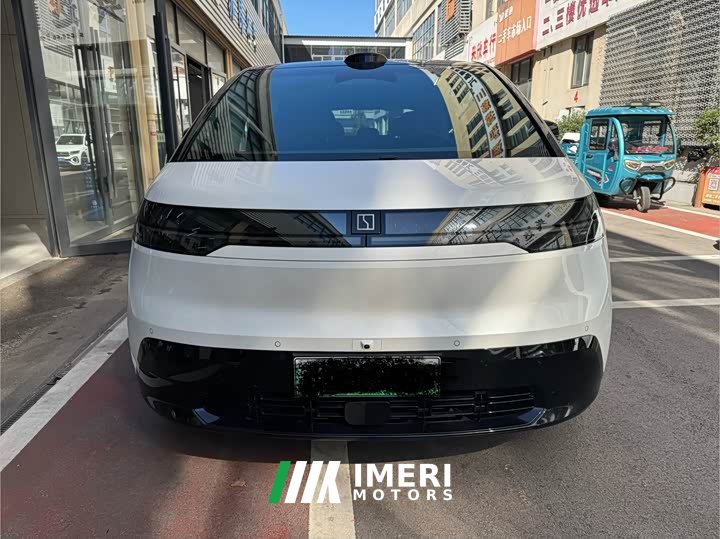 Zeekr MIX Long Range Smart Driving Edition - ავტომობილი ჩინეთიდან