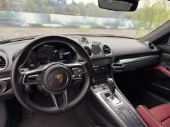 Porsche 718 Cayman 2.0T - ფოტო 10