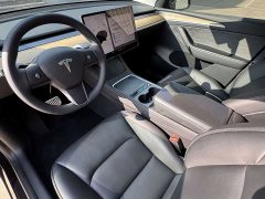 Tesla Model Y Standard Range RWD - фото 8