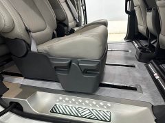 Toyota Sienna 2.5L Hybrid Comfort Edition - фото 13