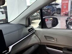 Toyota Sienna 2.5L Hybrid Comfort Edition - фото 7