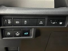 Toyota Sienna 2.5L Hybrid Comfort Edition - фото 8