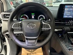 Toyota Sienna 2.5L Hybrid Comfort Edition - фото 9