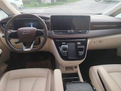 FAW Besturn M9 2.0T Premium Edition - ფოტო 12