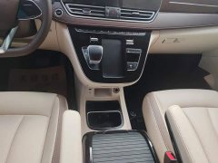 FAW Besturn M9 2.0T Premium Edition - ფოტო 16
