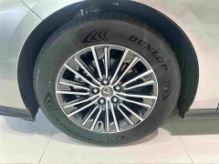 Lexus ES 300h - ფოტო 4