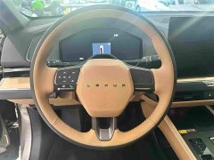 Lexus ES 300h - ფოტო 7
