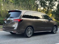 Buick GL8 Land Executive Cabin Premium - ფოტო 6