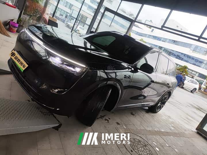 AITO M8 Extended Range Ultra 53.4kWh 6-Seater with 192-Channel LiDAR