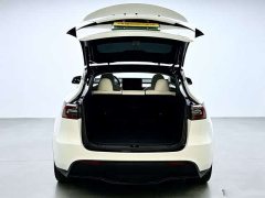 Tesla Model Y Rear-Wheel Drive - фото 16