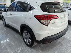 Honda Vezel 220 TURBO CVT Elite - ფოტო 4