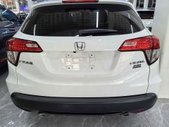 Honda Vezel 220 TURBO CVT Elite - ფოტო 5