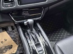 Honda Vezel 220 TURBO CVT Elite - ფოტო 9