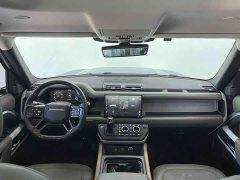 Land Rover Defender 110 P400 Dark Edition - ფოტო 15