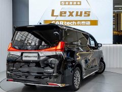 Lexus LM 300h Four-Seat Royal Edition - фото 7