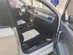Volkswagen Santana 1.5L Manual Trendy Edition National V Emission Standard - ფოტო 8
