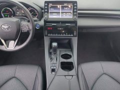 Toyota Avalon Hybrid 2.5L Luxury National VI - фото 16