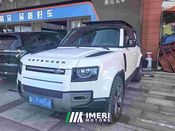 Land Rover Defender 110 3.0T P400 X-Dynamic HSE