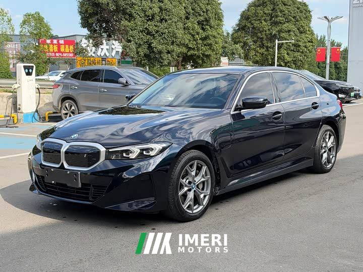 BMW i3 eDrive 35 L