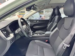 Volvo XC60 T4 Smart Luxury Edition - ფოტო 10