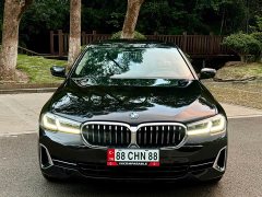 BMW 5 Series 530Li Premier Luxury Package - ფოტო 1