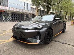 Changan UNI-V 1.5T Premium Sport - ფოტო 1