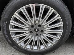 Mercedes-Benz E-Class E 300 L Fashion Edition - ფოტო 10