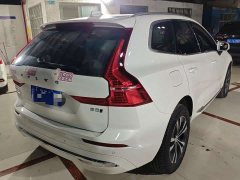 Volvo XC60 B5 AWD Smart Luxury Edition - фото 2