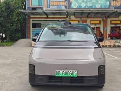 Li Auto Li Xiang MEGA Ultra - ფოტო 2
