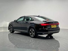 Volkswagen Passat 380TSI Starry Sky Luxury Edition - photo 4