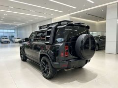 Land Rover Defender Facelift 110 3.0T P400 Dark Edition - photo 9