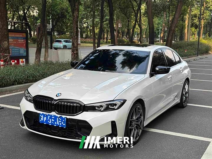 BMW 3 Series 330i M Sport Night Edition Package