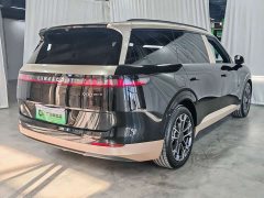 Lynk & Co 900 2.0T Ultra 6-Seater - фото 6