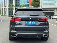 BMW X5 xDrive40i Deluxe Version M - ფოტო 9