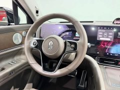 AITO M9 Extended Range Ultra 52kWh 5-Seater - фото 15