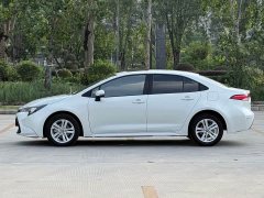Toyota Corolla 1.8L CVT Luxury - ფოტო 7