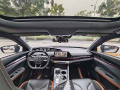 Changan UNI-V 2.0T Leading Speed Edition - ფოტო 8
