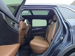 Lincoln Explorer 2.0T AWD Elite - ფოტო 18