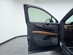 Lincoln Explorer 2.0T AWD Elite - ფოტო 19
