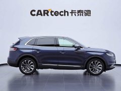 Lincoln Explorer 2.0T AWD Elite - ფოტო 4