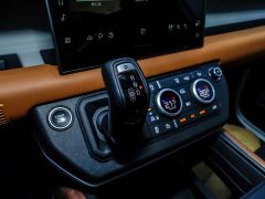 Land Rover Defender 110 3.0T P400 X-DYNAMIC HSE - фото 16