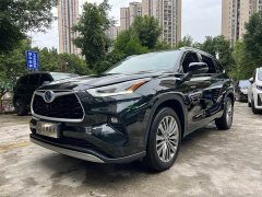 Toyota Highlander Hybrid 2.5L AWD Luxury 7-Seater - photo 1