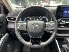 Toyota Highlander Hybrid 2.5L AWD Luxury 7-Seater - photo 10