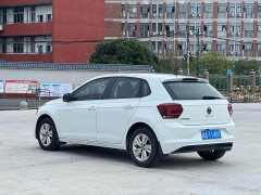Volkswagen Polo Plus 1.5L Automatic Passion Lifestyle Edition - фото 9