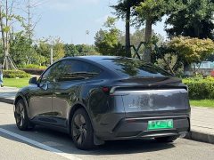 Tesla Model Y Rear-Wheel Drive - ფოტო 5